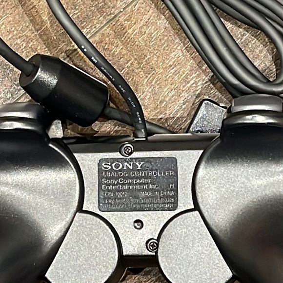 Sony PlayStation analog controller - brand new - Picture 6 of 6